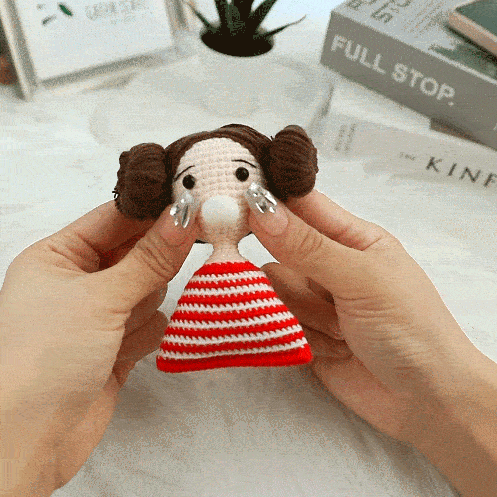 Custom Crochet Doll Keychain Personalized Bubble Blowing Doll Gifts Handwoven Mini Dolls